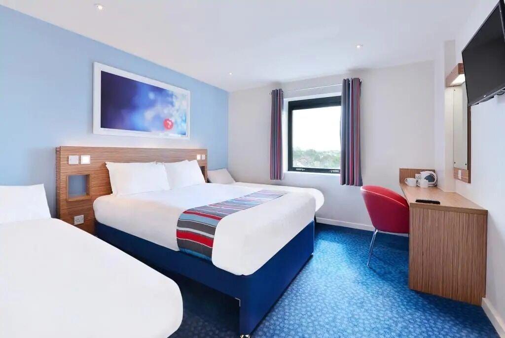Travelodge Battersea London Ngoại thất bức ảnh