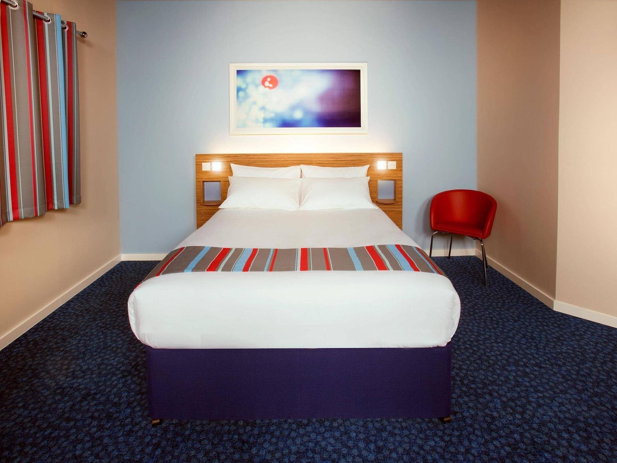 Travelodge Battersea London Ngoại thất bức ảnh