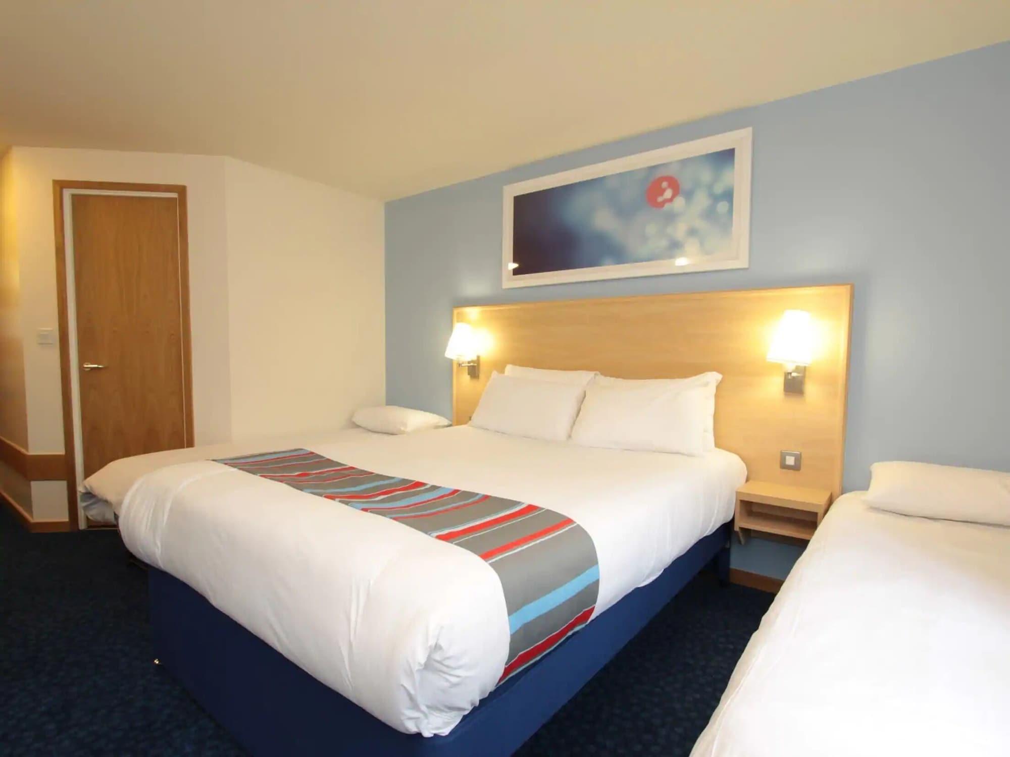 Travelodge Battersea London Ngoại thất bức ảnh