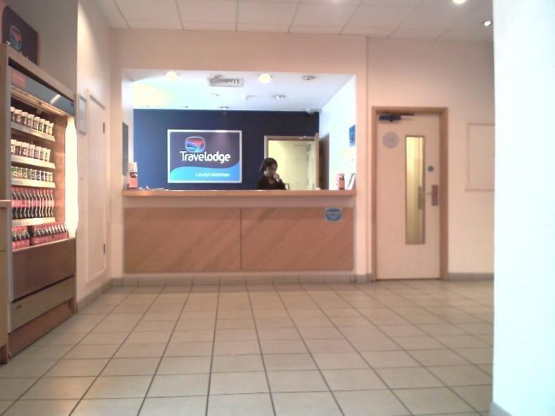 Travelodge Battersea London Ngoại thất bức ảnh